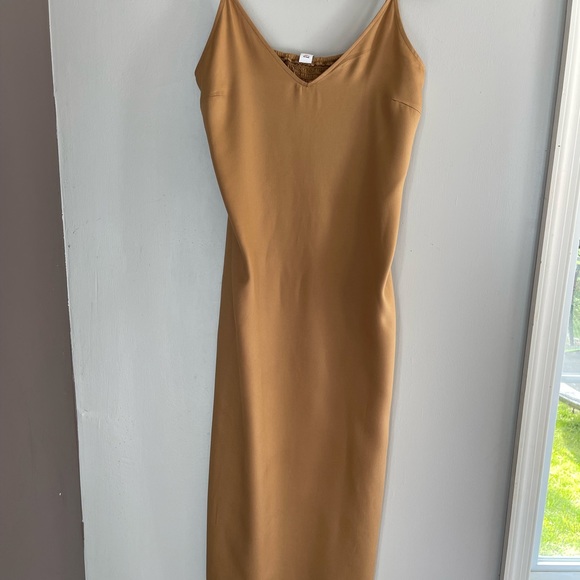 NWT Satin Smocked MIDI Slip dress Multiple sizes color Nude Acacia - Picture 2 of 10